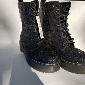 Black glitter combat boots NWT size 9 Unionbay Glitter Combat Boots Lace-up